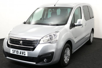 Wheelchair Accessible Vehicle Peugeot partner silver sf19avg 2