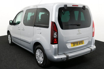 Wheelchair Accessible Vehicle Peugeot partner silver sf19avg 3