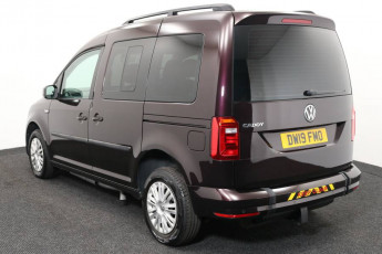Wheelchair Accessible Vehicle VW CADDY PURPLE DW19FMO 3