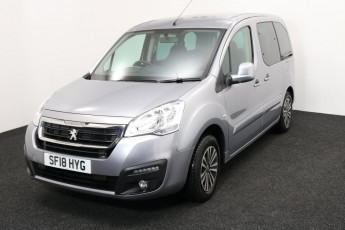 Wheelchair accessible vehicle grey Peugeot Partner sf18hyg 2