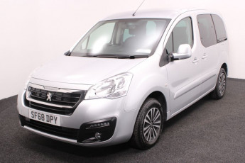 Wheelchair accessible vehicle Peugeot Partner Silver SF68DPY 2