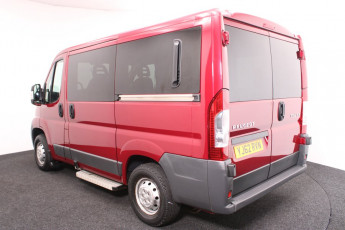 Wheelchair accessible vehicle Peugeot Boxer yj62rvn 4 v2