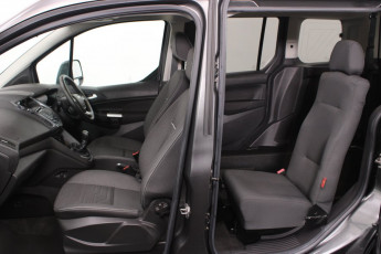 Wheelchair access car FORD connect grey wg67ycb 4