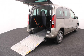 Wheelchair adapted vehicle for sale citroen berlingo 4