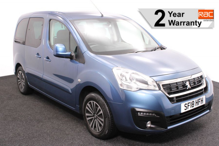 Wheelchair accessible vehicle Peugeot partner blue SF18HFH 1