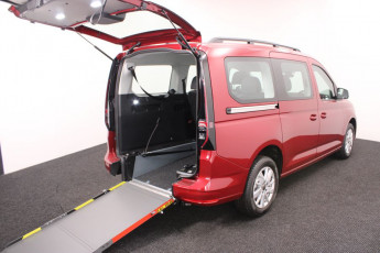NEW Wheelchair accessible Vehicle VW CADDY RED 4