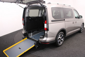 new wheelchair accessible vehicle for sale ford connect dusky 6