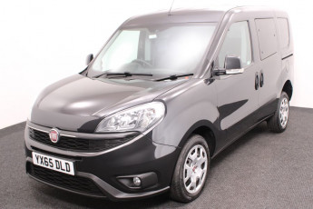 DISABLED CAR FIAT DOBLO BLACK YX65DLD 2