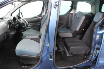 Wheelchair adapted car Peugeot Partner Blue WA69CHH 5