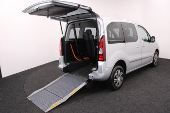 Used Wheelchair Accessible Vehicle for sale silver Citroen NK67CWR 3