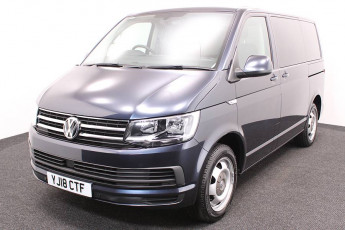 Used wheelchair accessible vehicle for sale VW Driver Transfer YJ18CTF 2