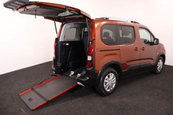 wheelchair accessible vehicle Peugeot Horizon SF71NTE 3